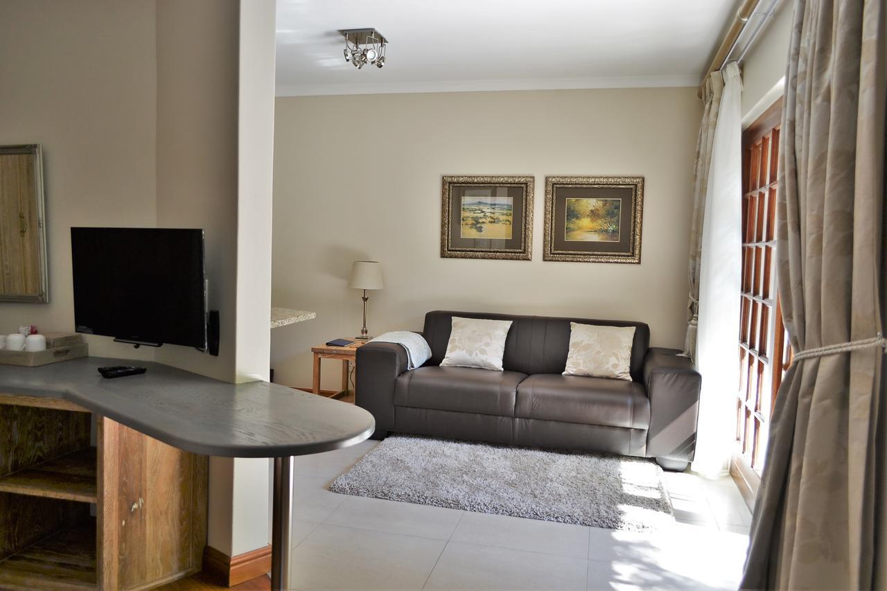Lydall Wild Tranquil Garden Suites Йоганнесбурґ Екстер'єр фото