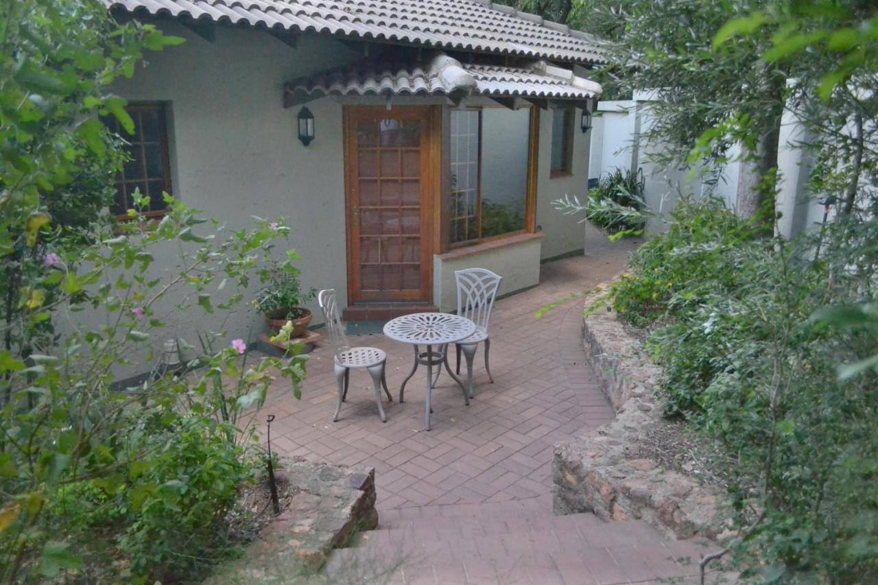 Lydall Wild Tranquil Garden Suites Йоганнесбурґ Екстер'єр фото
